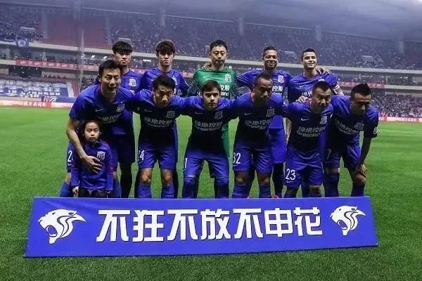 环足奖年度最佳女足球员候选：邦马蒂、普特利亚斯、凯莉在列