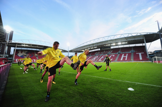 周定洋坐镇，亚冠成都蓉城VS神户胜利船，韦世豪+德尔加多领衔进攻