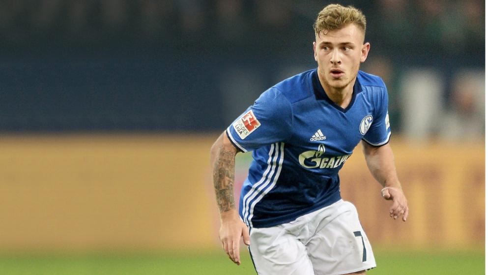 曼联官宣签一门将！阿莫林否认不信任青训，但拒绝保证新帝星能出场