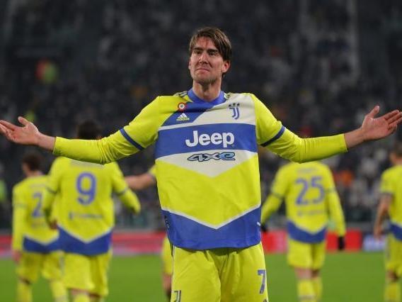 曼谷联后卫：我们已经四连平了，希望能战胜万隆昂首出线